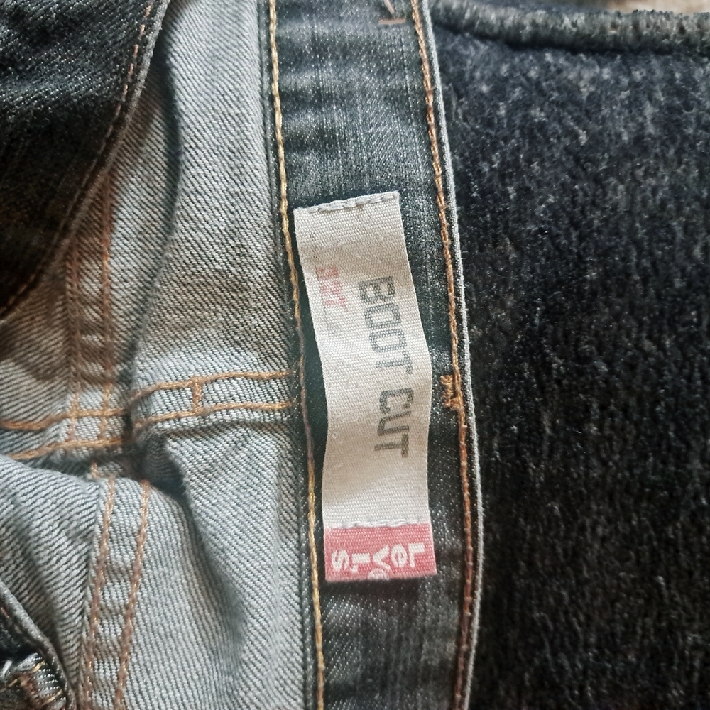 Men's Levis Straus Classic Bootcut Jeans for Men - Dark Blue Euc